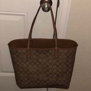 Reversible Coach leather bag
